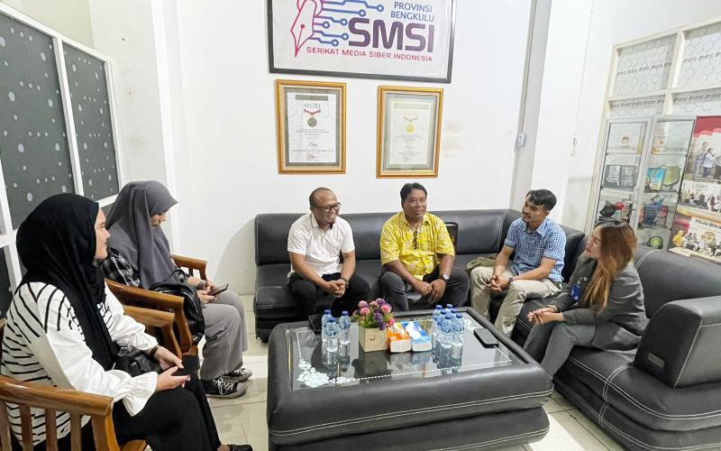 Sinergi Deradikalisasi, Plt Kasatgaswil Bengkulu Densus 88 Kunjungi Kantor  SMSI