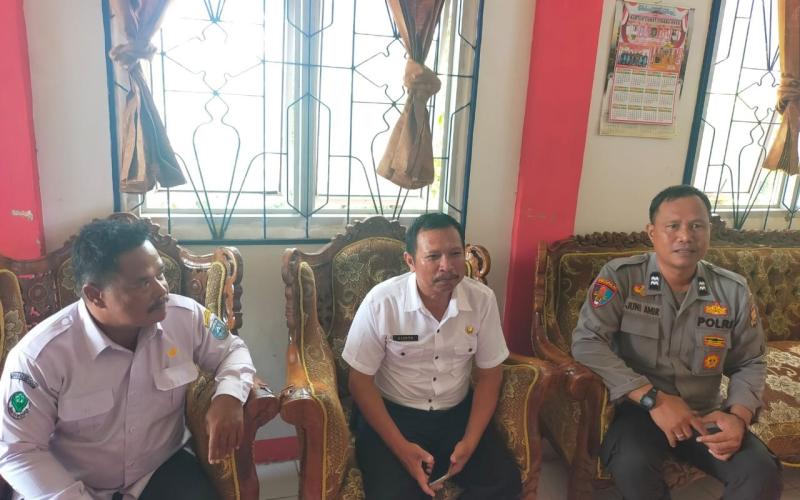 Jalin Sinergitas, Polsek Ketahun Sambang Kantor Camat Pinang Raya