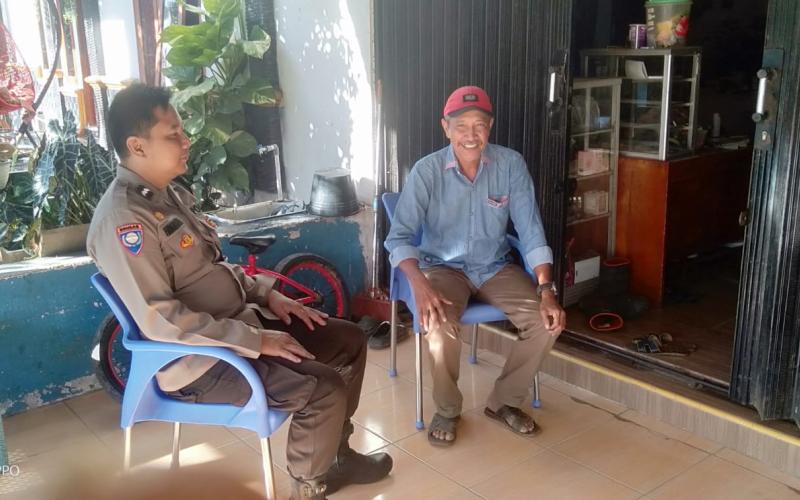 Silaturahmi Dengan Tokoh Masyarakat, Upaya Cooling System Bhabinkamtibmas Polsek Ketahun Menjelang Pemilu 2024
