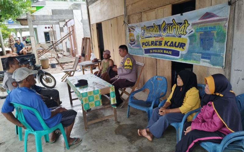 Melalui Jumat Curhat, Polsek Maje Dengarkan Aspirasi dari Warga Dusun Sawang Desa Tanjung Baru 