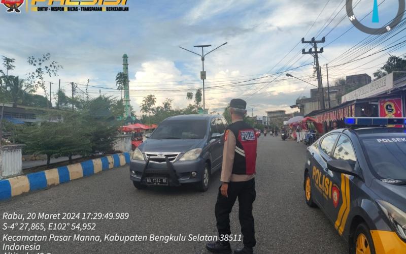 Polsek Kota Manna Polres BS Lakukan Patroli Sore Ciptakan Kenyamanan Beribadah dan Antisipasi Bali 