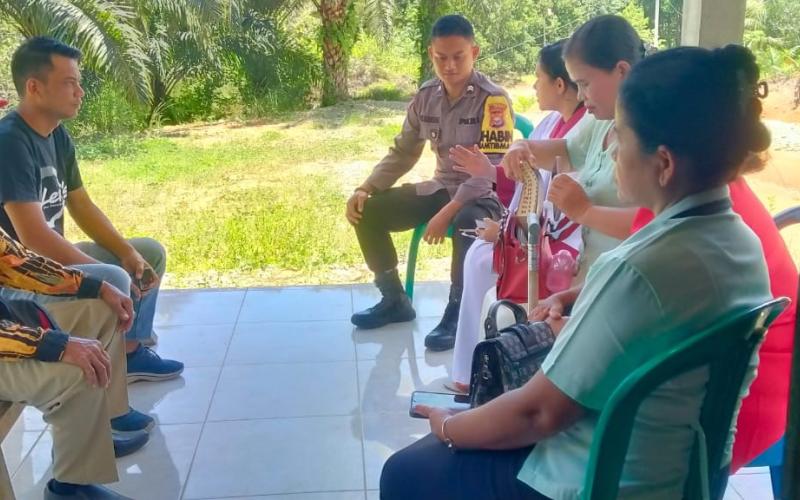 Polsek Sungai Rumbai Minggu Kasih, Berikan Pengamanan Ibadah di Gereja 