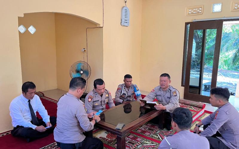 Tingkatkan Iman dan Taqwa di Bulan Ramadhan, Polsek Ketahun Gelar Tadarus