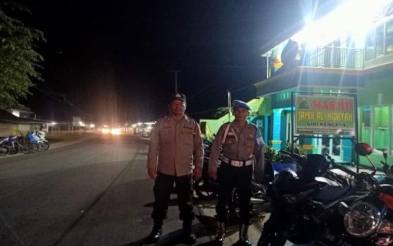 Polsek Ketahun Laksanakan Pengamanan Ibadah Sholat Tarawih