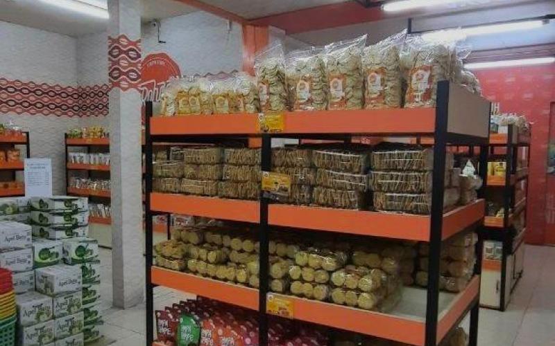 Oleh-oleh Khas Keripik Tempe Rohani Sukses Kembangkan Usaha Berkat Pinjaman BRI