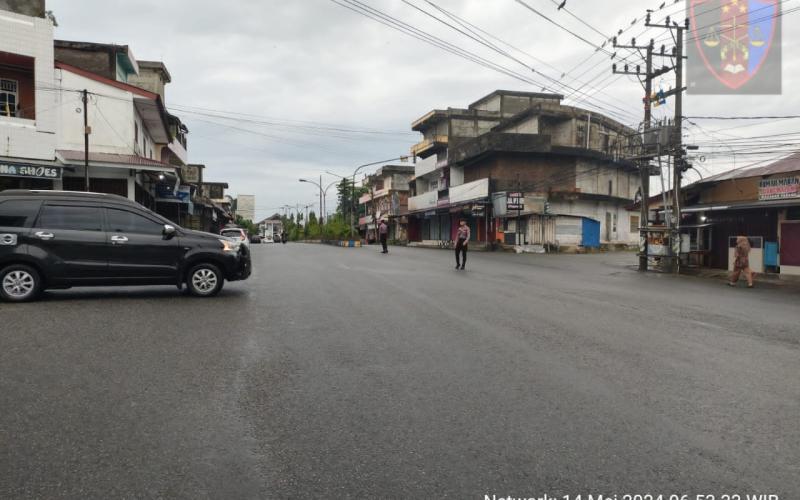 Pengaturan Lalu Lintas di Pagi Hari Bentuk Pelayanan Prima Polres BS Bagi Pengguna Jalan Raya 