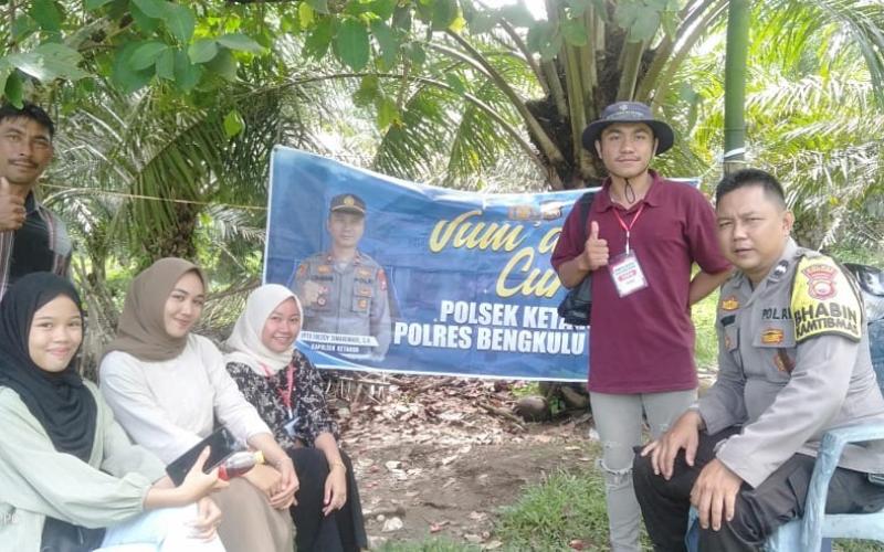 Jumat Curhat, Polsek Ketahun Sampaikan Kamtibmas dan Dengar Keluhan Masyarakat
