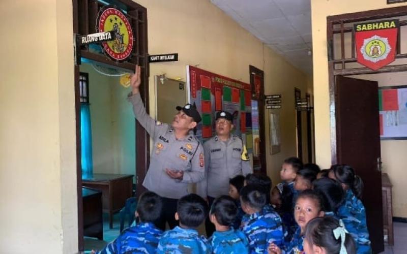 Lebih dekat dengan masyarakat, Polsek Giri Mulya Terima Kunjungan dari TK PAUD Permata Hati Desa Limas Jaya