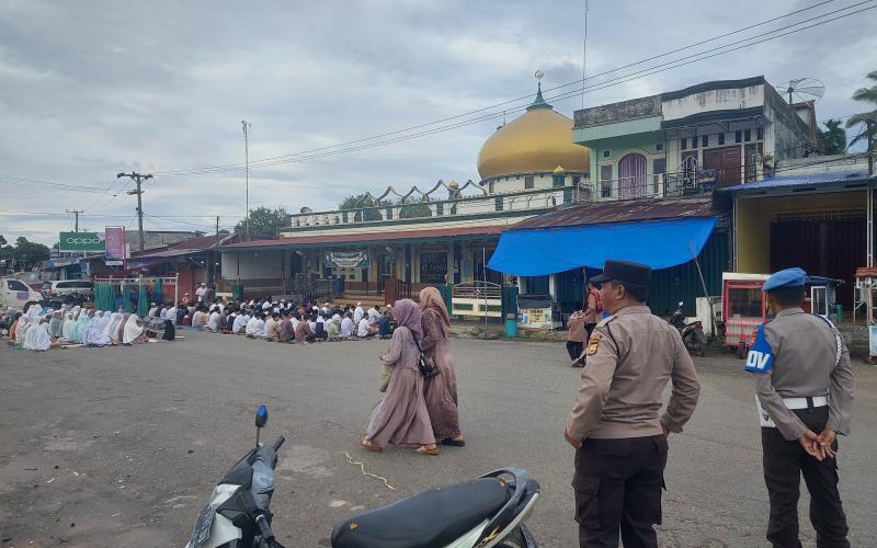 Minggu Kasih Polsek Ketahun, Wujud Nyata Polri Hadir di Tengah Masyarakat