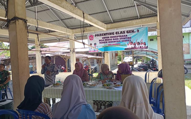 Bhabinkamtibmas Polsek Seginim Sambangi Warga Desa Binaanya Hadiri Kegiatan Sosialisasi Kenakalan Remaja