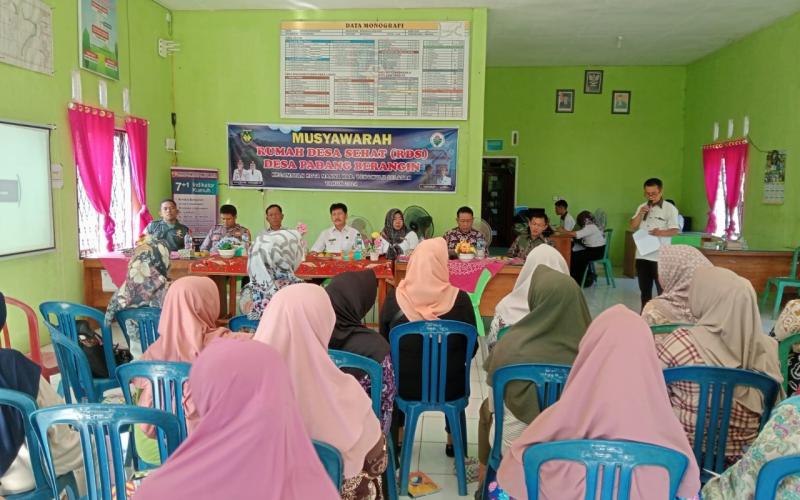 Bhabinkamtibmas Polsek Kota Manna Hadiri Kegiatan Forum Koordinasi Rumah Desa Sehat 