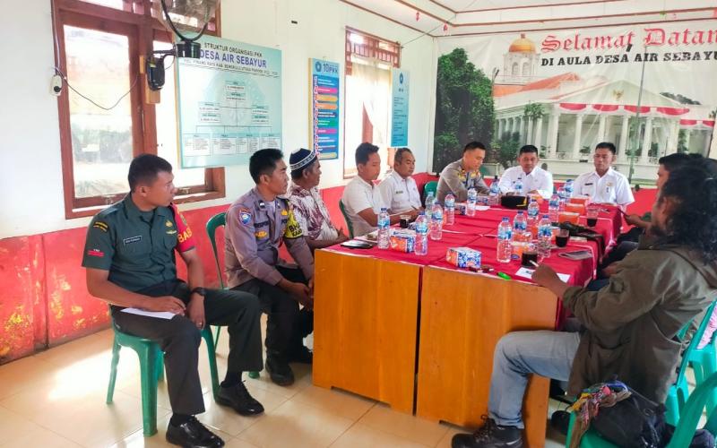 Kapolsek Ketahun Hadiri Rakor Jembatan Lembah Duri Bersama Bhabinkamtibmas