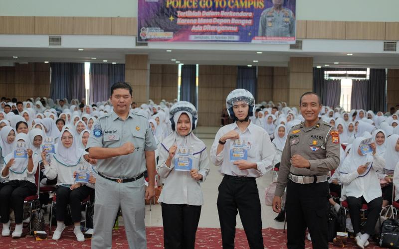  Jasa Raharja Bersama Polda Bengkulu Melakukan Sosialisasi Keselamatan Dan Patuh Pajak Di Poltekkes Bengkulu