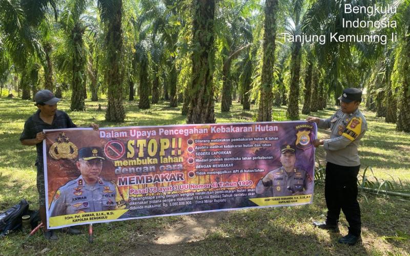 Polsek Tanjung Kemuning Sosialisasi Karhutla