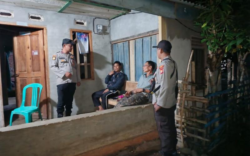 Patroli Dialogis, Polsek Padang Guci Hulu Sambangi Warga dan Amankan Objek Vital 