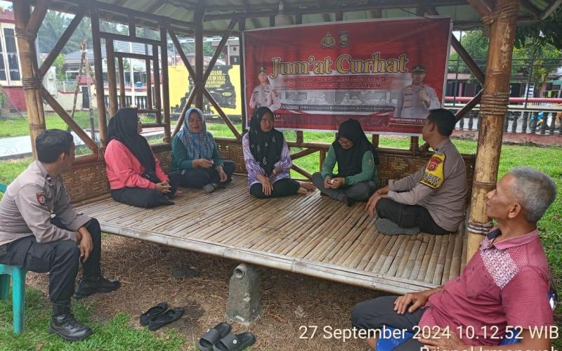 Melalui Jumat Curhat, Polsek Padang Ulak Tanding Sampaikan Imbauan Kamtibmas 