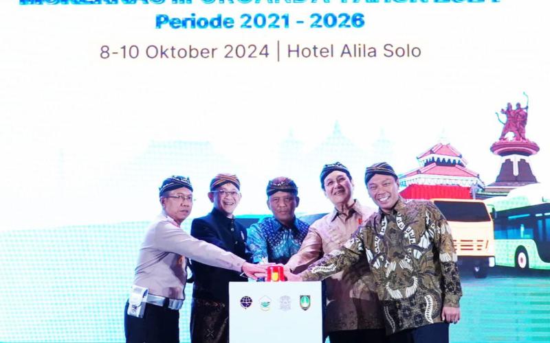 Rivan A. Purwantono Paparkan Berbagai Langkah Strategis Jasa Raharja dalam Mukernas Organda