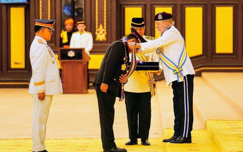 Kapolri Dapat Gelar Panglima Gagah Pasukan Polis Dari Kerajaan Malaysia