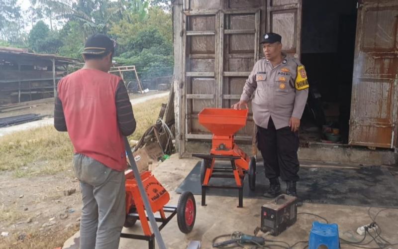 Polsek Padang Ulak Tanding Polres Rejang Lebong Polda Bengkulu Sambang Bersama babinkamtibmas Polsek  Padang Ulak Tanding lakukan Cooling System