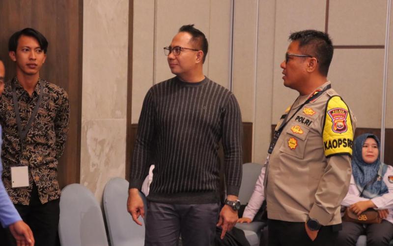 Polres Bengkulu Selatan Amankan Debat Publik Kedua Pilkada Bengkulu Selatan 2024