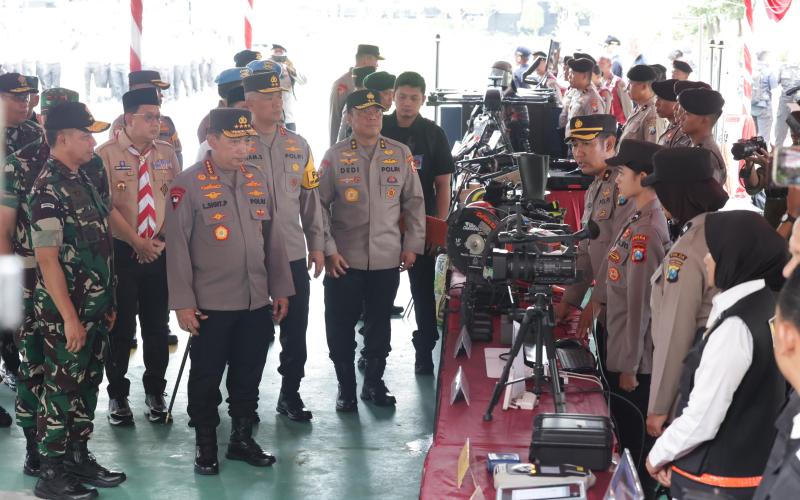 Kapolri dan Panglima Cek Kesiapan Pengamanan Pilkada Serentak di Jatim