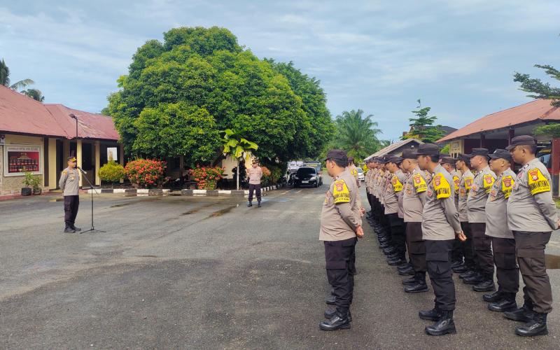 Wakapolres Bengkulu Selatan Berikan Arahan dan Evaluasi kepada Bhabinkamtibmas