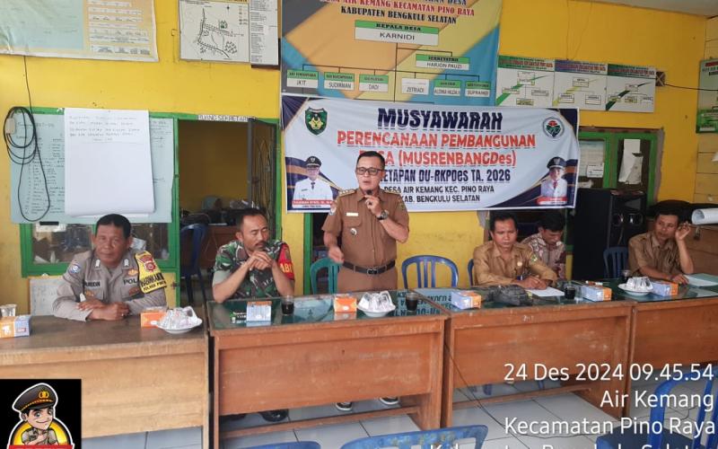 Bhabinkamtibmas Polsek Pino Raya Hadiri Musrenbangdes 2026 di Desa Air Kemang