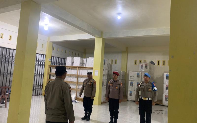 Polres Bengkulu Selatan Perketat Pengamanan Gudang Logistik KPU Selama 24 Jam