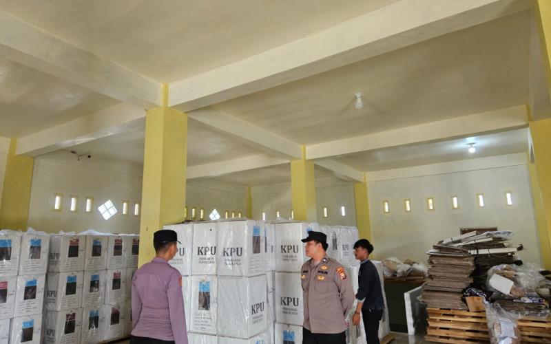 Polres Bengkulu Selatan Siagakan Personel untuk Amankan Gudang Logistik KPU