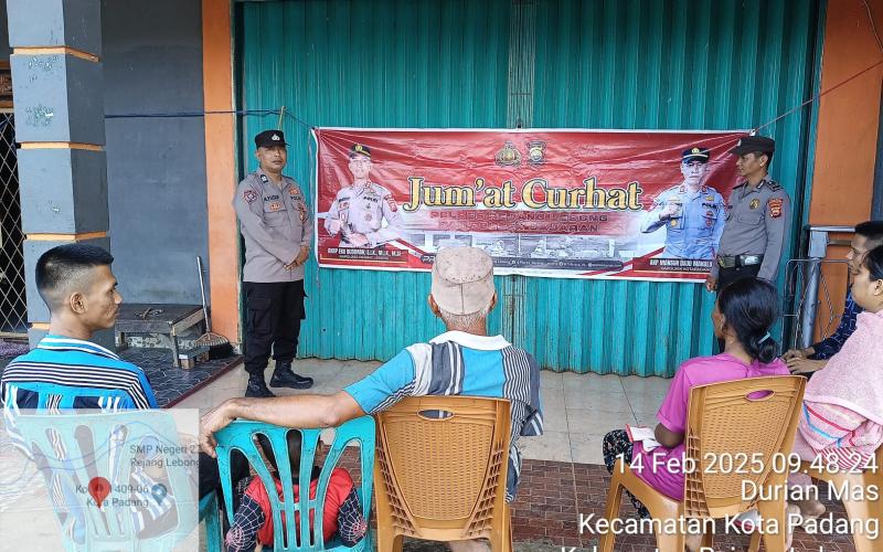 Polsek Kota Padang Gelar "Jumat Curhat" di Desa Durian Mas, Tampung Aspirasi dan Sosialisasi Keamanan