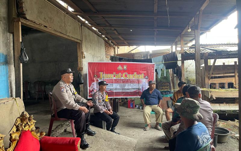 Polsek Sindang Dataran Gelar "Jumat Curhat" Bersama Bhabinkamtibmas untuk Jaga Keamanan Warga