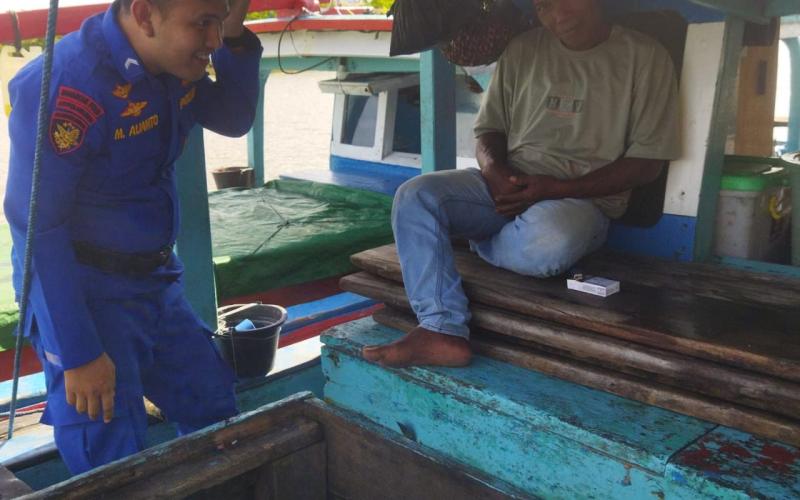 Ditpolairud Polda Bengkulu Menggunakan Kapal Polisi XXVII-2004 Laksanakan Patroli Dialogis di Perairan Muara Dua