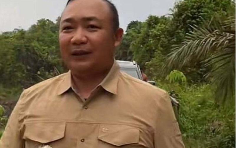 Bupati Ketapang Alexander Wilyo, S.STP.,M.Si