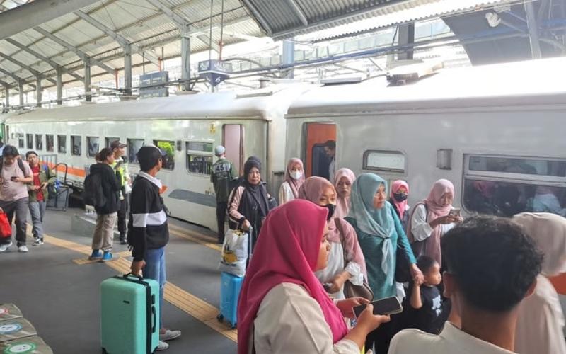 KAI Daop 8 Surabaya