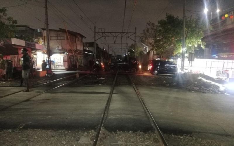 Disiplin Berlalu Lintas di Perlintasan Sebidang