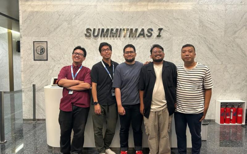 Ilustrasi Berita (RevComm)