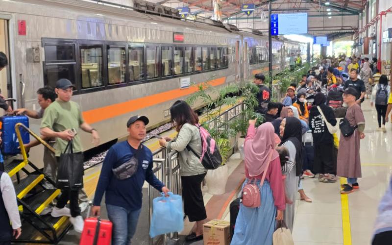 Tiket KA Nataru dari Daop 7 Madiun Masih Tersedia, KAI Imbau Masyarakat Segera Pesan Tiket