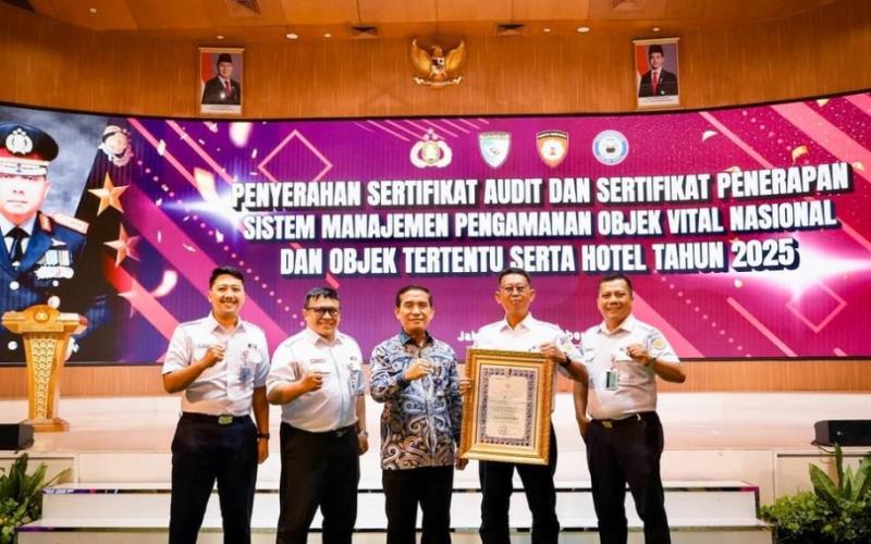 Stasiun Gambir Raih Sertifikat Sistem Manajemen Pengamanan Kategori