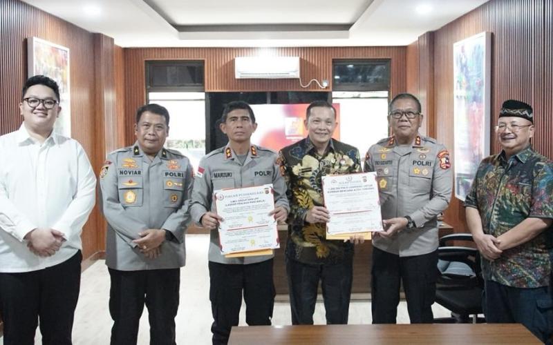Kapolda Aceh Terima 1,2 Juta PIN E-Learning untuk Pembelajaran Mandiri Siswa Korban Bencana