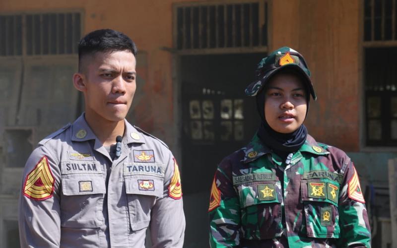 Bersihkan SD Negeri 4 Kuala Simpang, Taruna Ingin Siswa Bisa Segera Bersekolah Normal