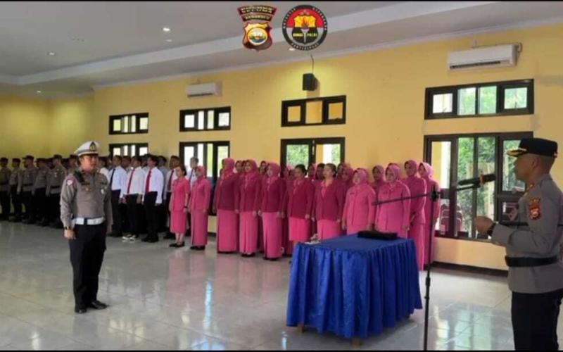 Kapolres Seluma Pimpin Upacara Serah Terima Jabatan Empat Pejabat Strategis di lingkungan Polres Seluma