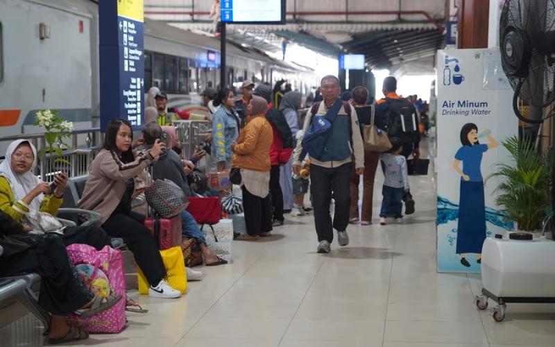 Tren Angkutan KAI Daop 7 selama Nataru