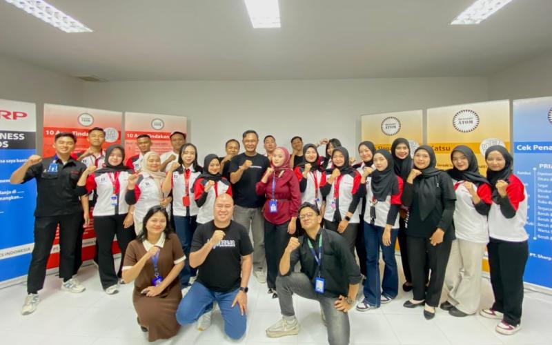 Digembleng Lewat Training, Penjualan Promotor SHARP Bandung Naik Signifikan