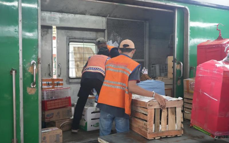 Kinerja Angkutan Barang Daop 9 Jember 2025 Lampaui Target, Tumbuh 265 Persen
