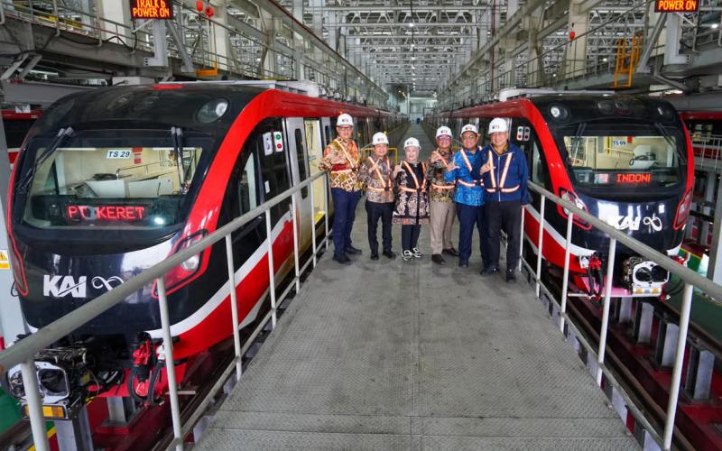 Komisaris KAI Tinjau LRT Jabodebek, Dorong Penguatan Tata Kelola dan Keandalan Layanan Publik