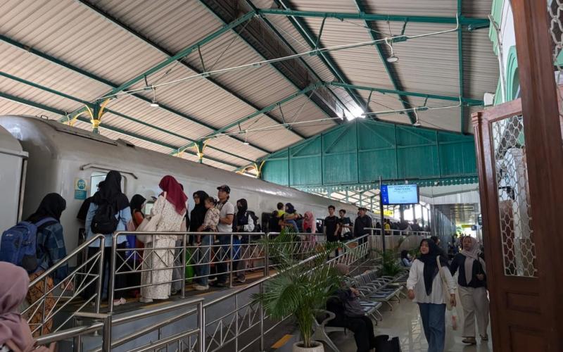 Masa Angkutan Nataru Berakhir, KAI Daop 7 Madiun Ingatkan Kembali kepada Masyarakat, Promo Diskon Tiket 30% Masih Berlaku Hingga 10 Januari 2026