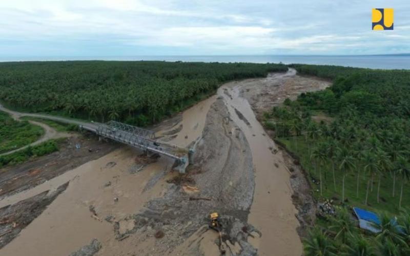 Tanggap Darurat Banjir Maluku Utara, Kementerian PU Identifikasi Titik Kritis dan Siagakan Alat Berat