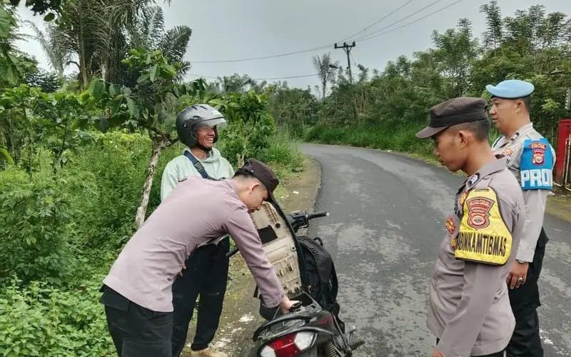Antisipasi Tindak Kejahatan, Polsek Sindang Dataran Polres Rejang Lebong Intensifkan Patroli Hunting