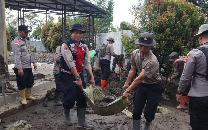 Sinergi Polisi dan Warga: Masjid Syuhada, Bener Meriah Bangkit dari Duka Bencana