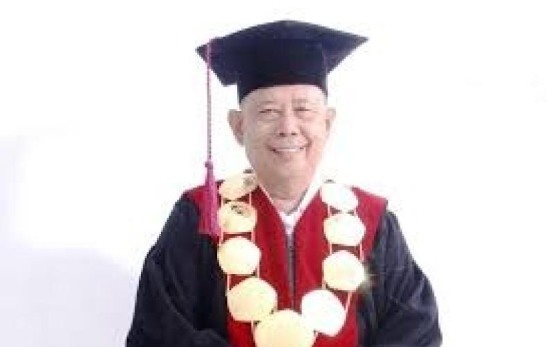 Prof. Dr. Zulkarnain Dali  Rektor UIN Fatmawati Sukarno